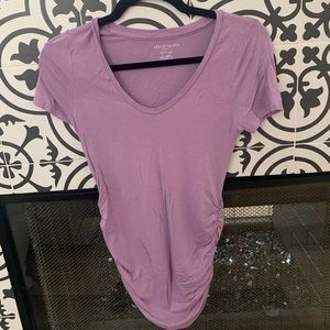 Lavender stretchy maternity T-shirt